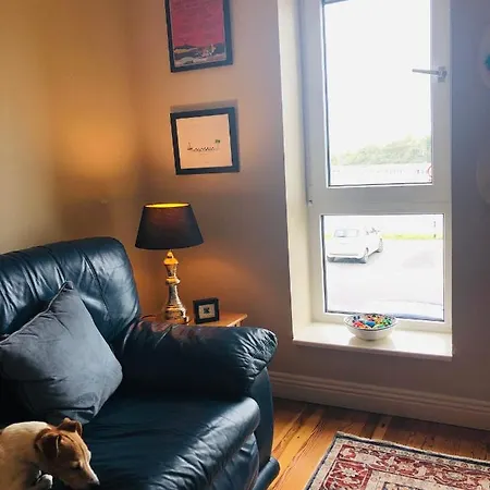 The Waterside 112 Harbour Mills 아파트 *