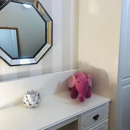 The Waterside 112 Harbour Mills 公寓 *