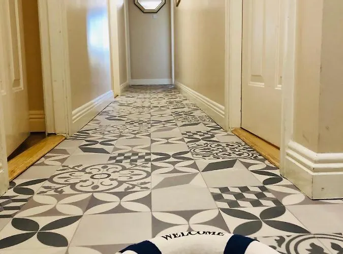 The Waterside 112 Harbour Mills Apartment Westport